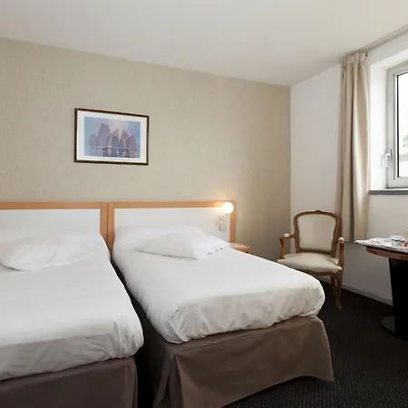 Szálloda Paradis 4*