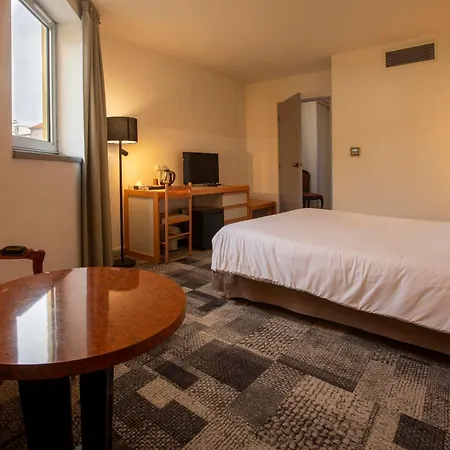 Paradis Hotel 4*