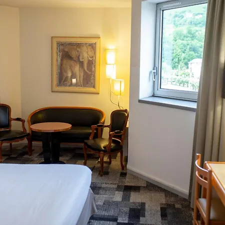 Szálloda Paradis 4*