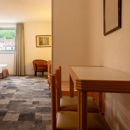 Hotel Paradis
