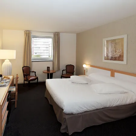 Paradis Hotel 4*