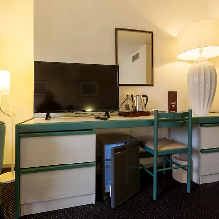 オテル パラディ