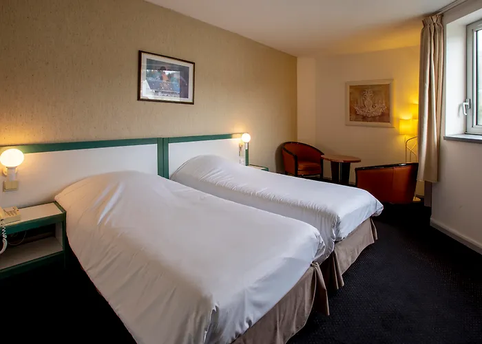 オテル パラディ ルルド