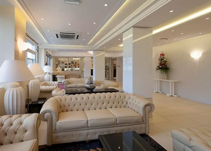 オテル パラディ 4*