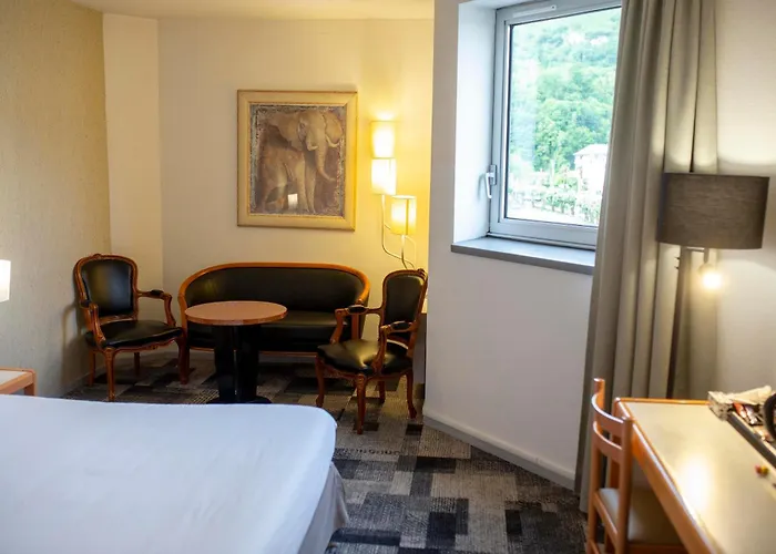 ホテル オテル パラディ 4*